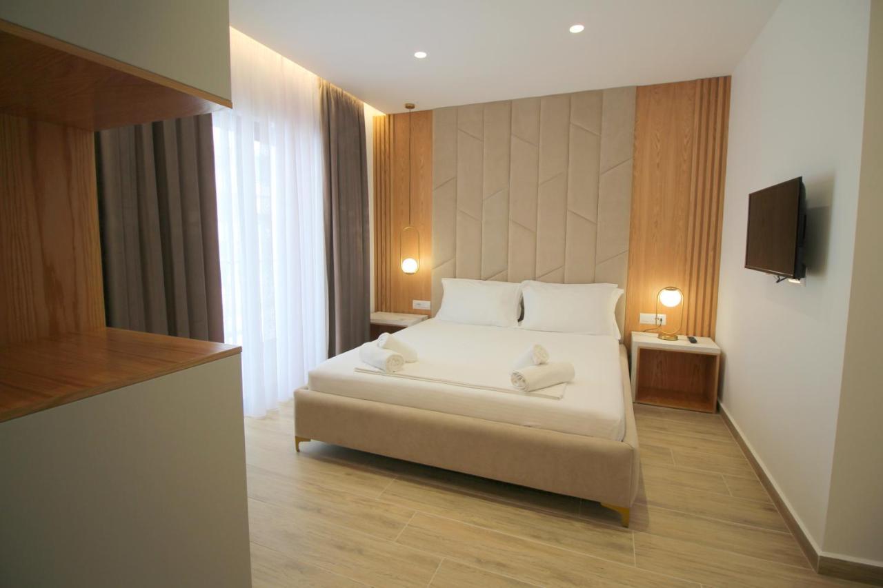 Julia Hotel Σαράντα Εξωτερικό φωτογραφία