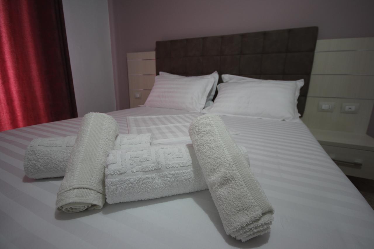 Julia Hotel Σαράντα Εξωτερικό φωτογραφία