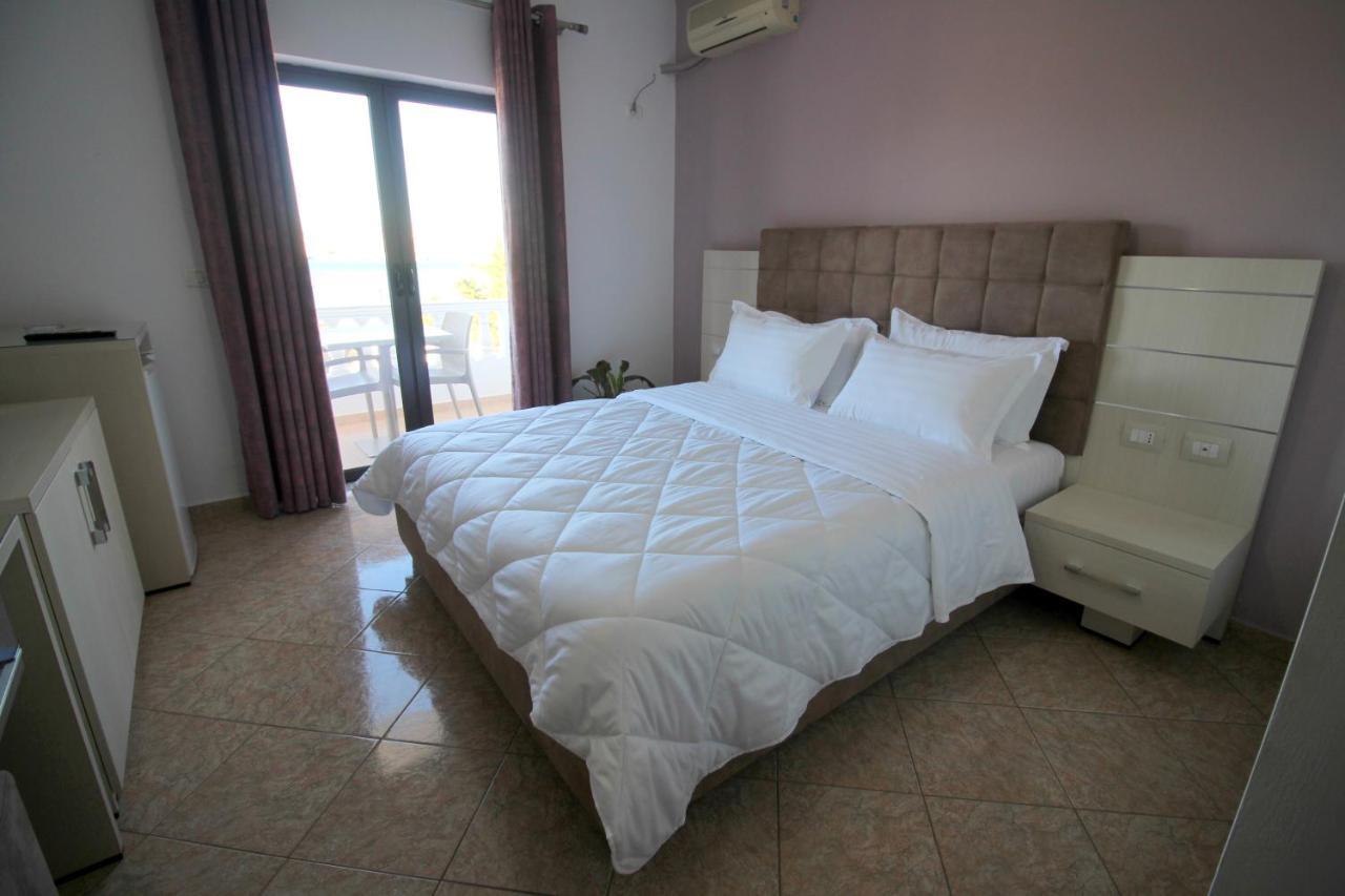 Julia Hotel Σαράντα Εξωτερικό φωτογραφία
